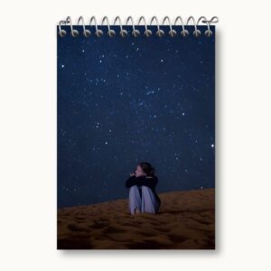 دفتر یادداشت دختر و آسمان شب